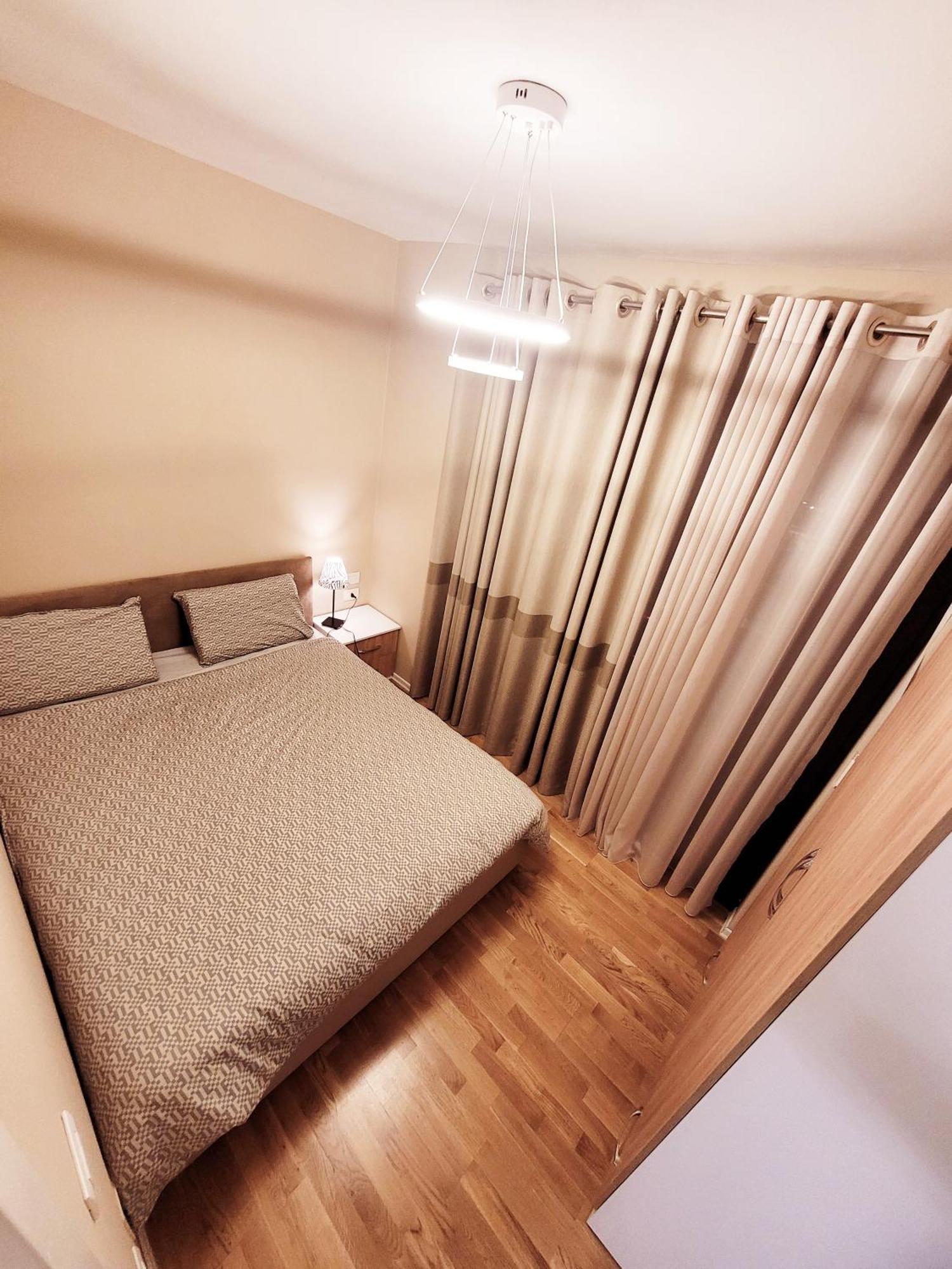 Sui' Apartment Tiranë Eksteriør bilde