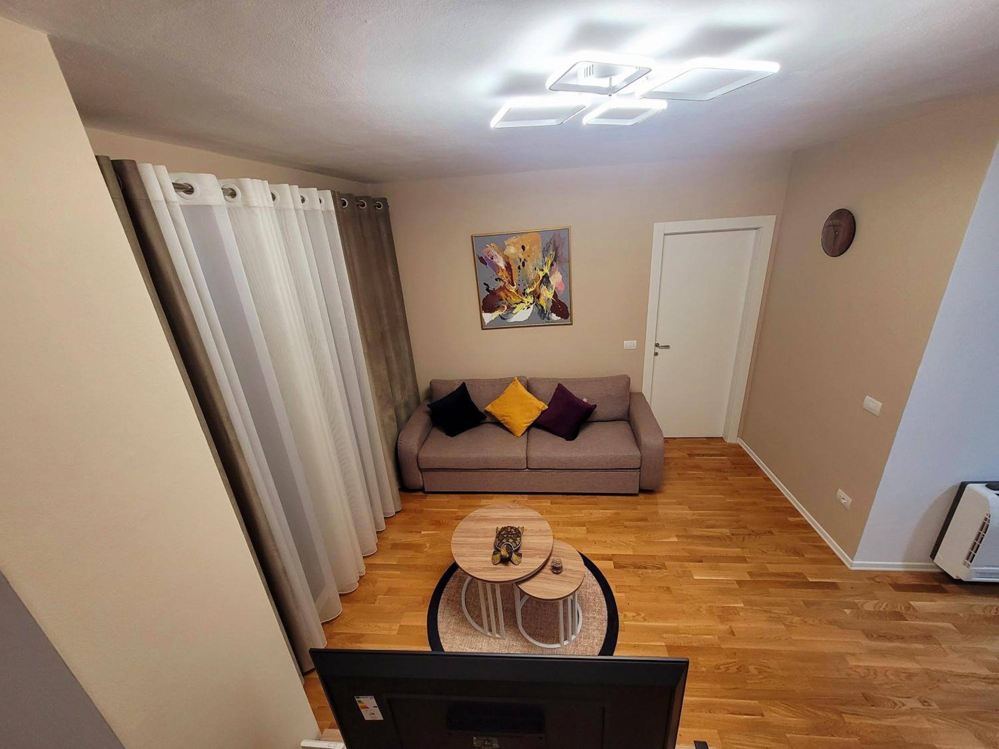Sui' Apartment Tiranë Eksteriør bilde
